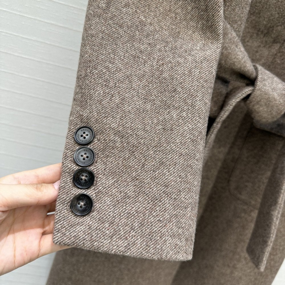 Coat wool women's фото 4