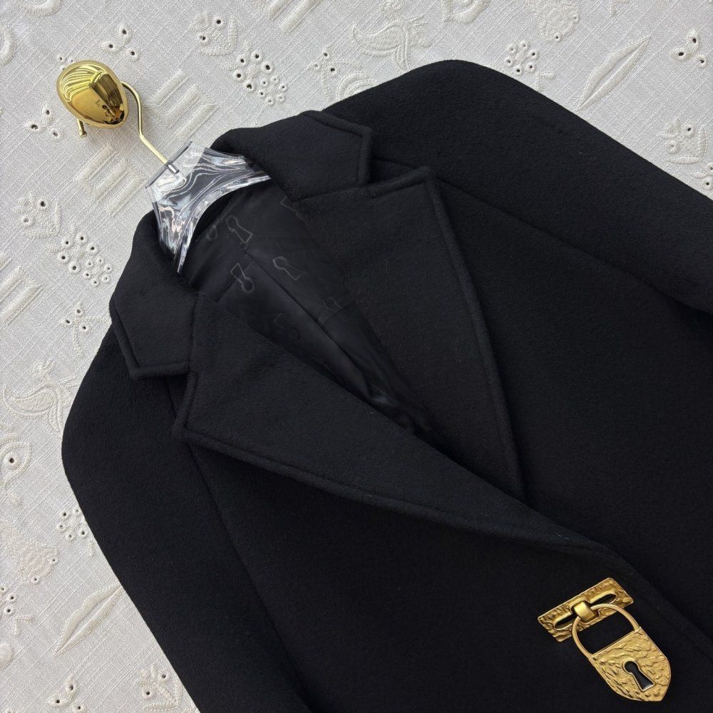 Пальто вовняне жіноче фото 5