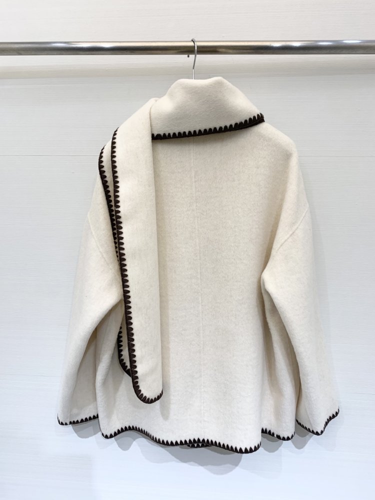 Пальто шерстяное женское фото 6