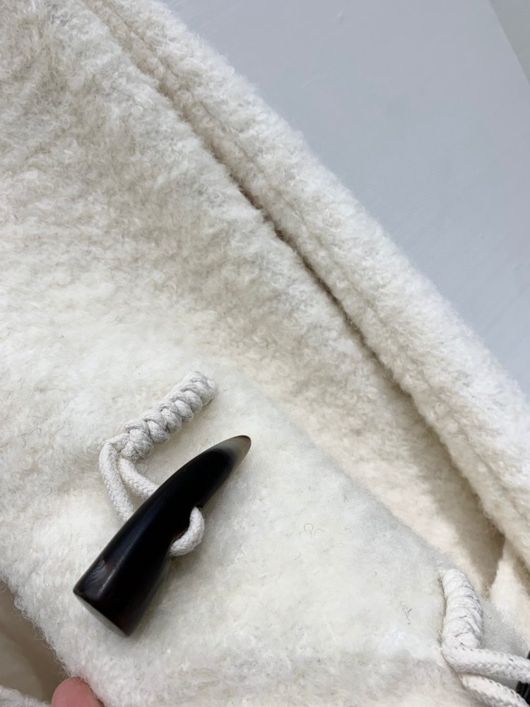 Пальто вовняне жіноче фото 6