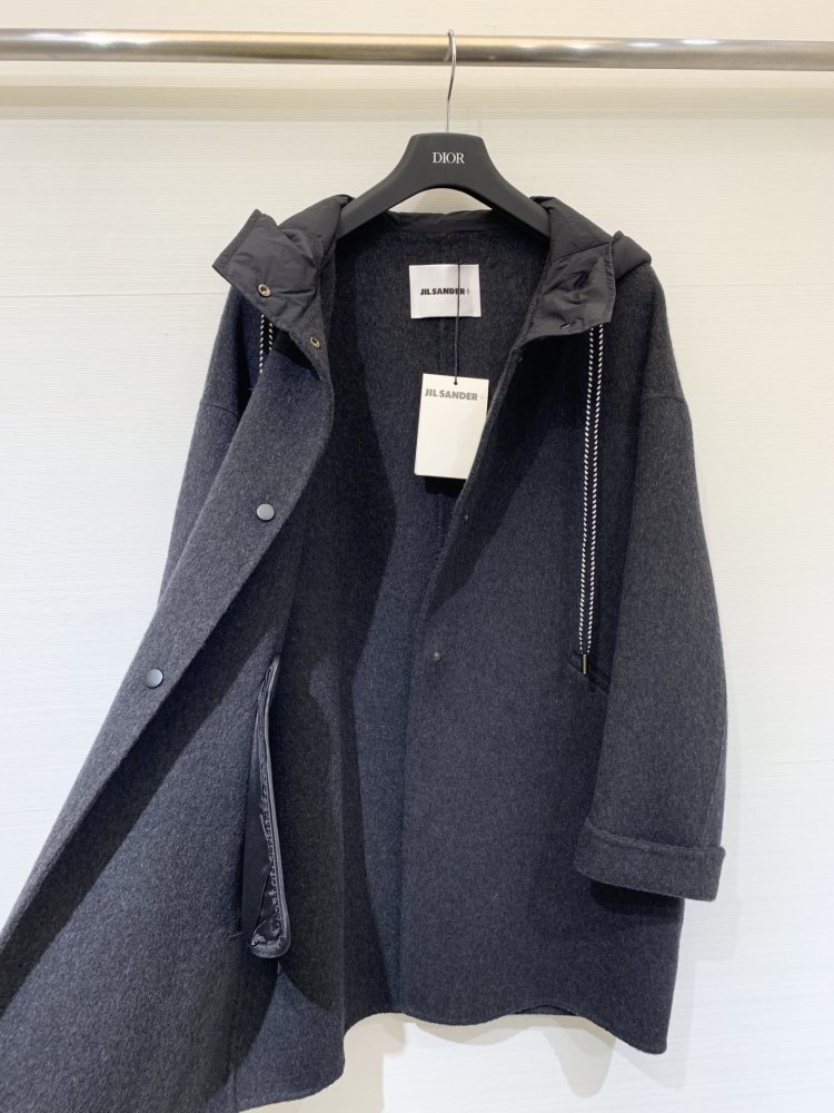 Пальто шерстяное женское фото 6