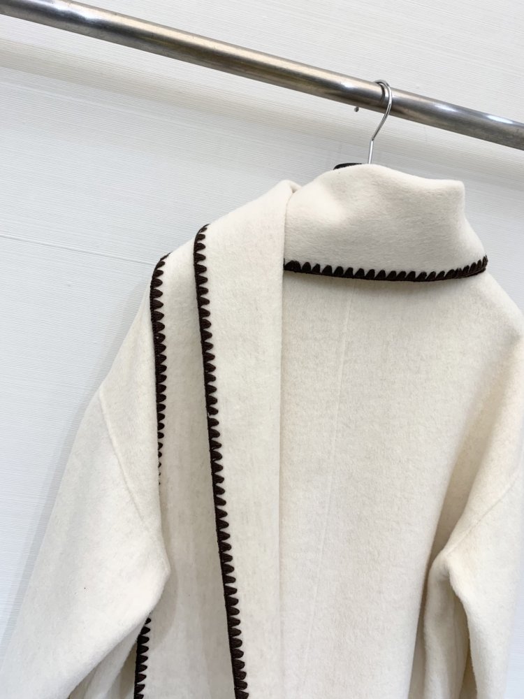 Пальто шерстяное женское фото 7