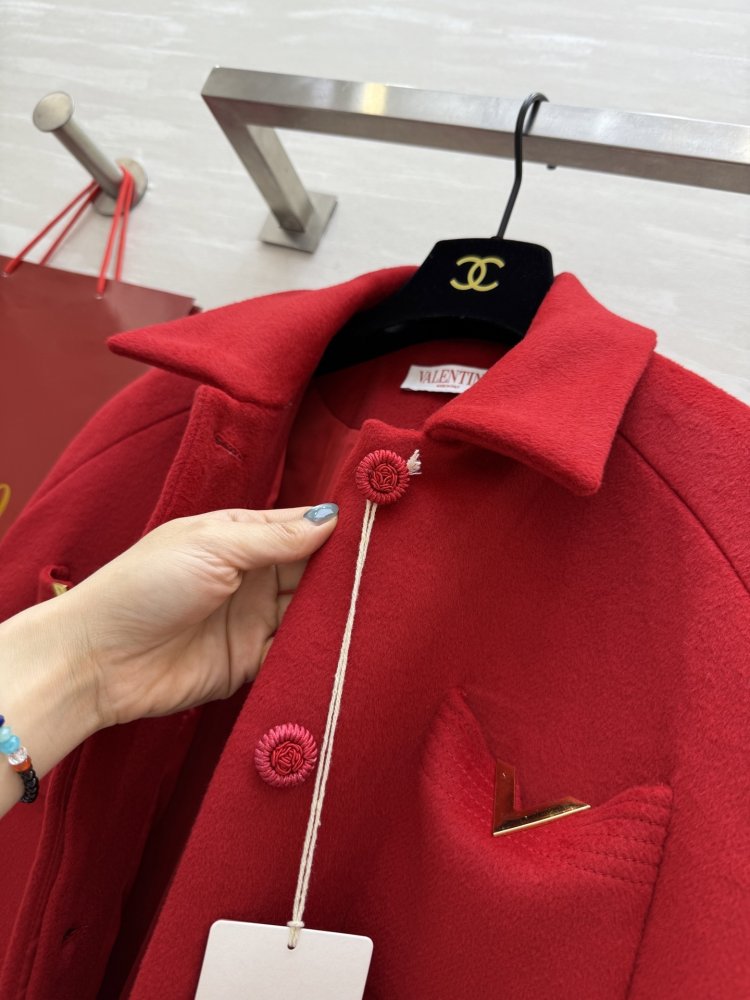 Пальто шерстяное женское фото 7