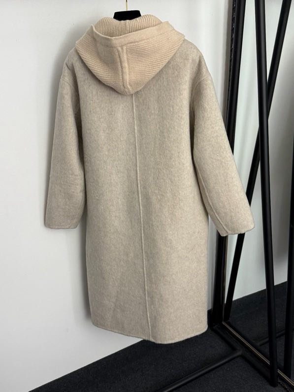 Пальто шерстяное женское фото 8