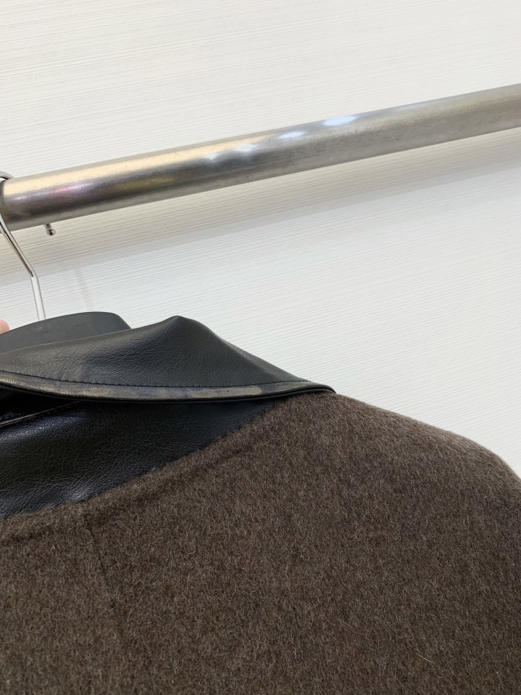 Пальто вовняне жіноче фото 9