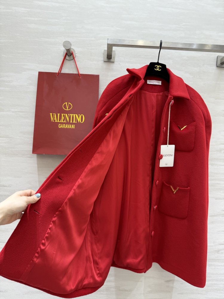 Пальто шерстяное женское фото 9