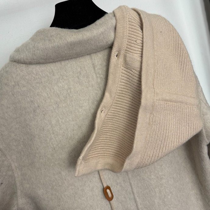 Пальто шерстяное женское фото 9