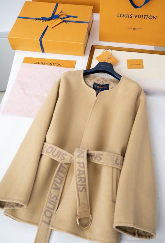 Пальто вовняне фото 2