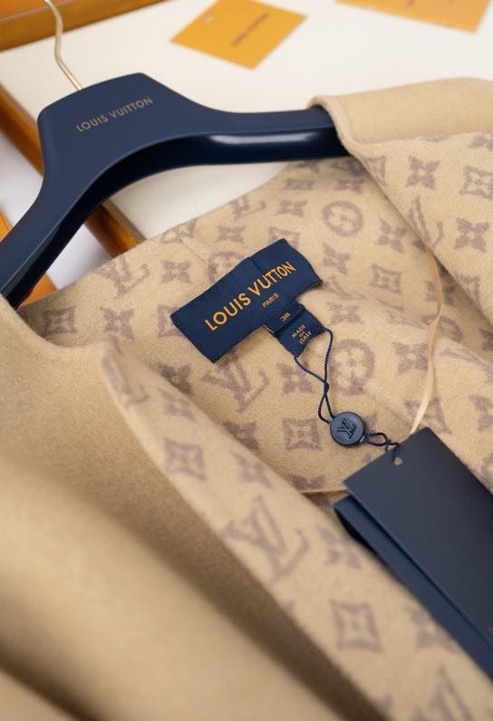 Пальто вовняне фото 6