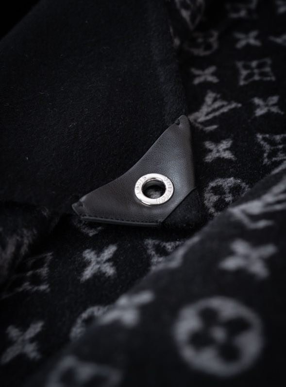 Пальто шерстяное фото 7