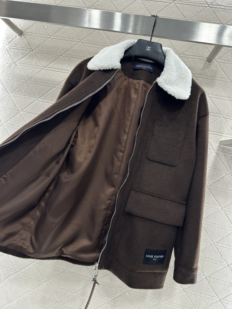 Пальто средней длины с лацканами фото 6