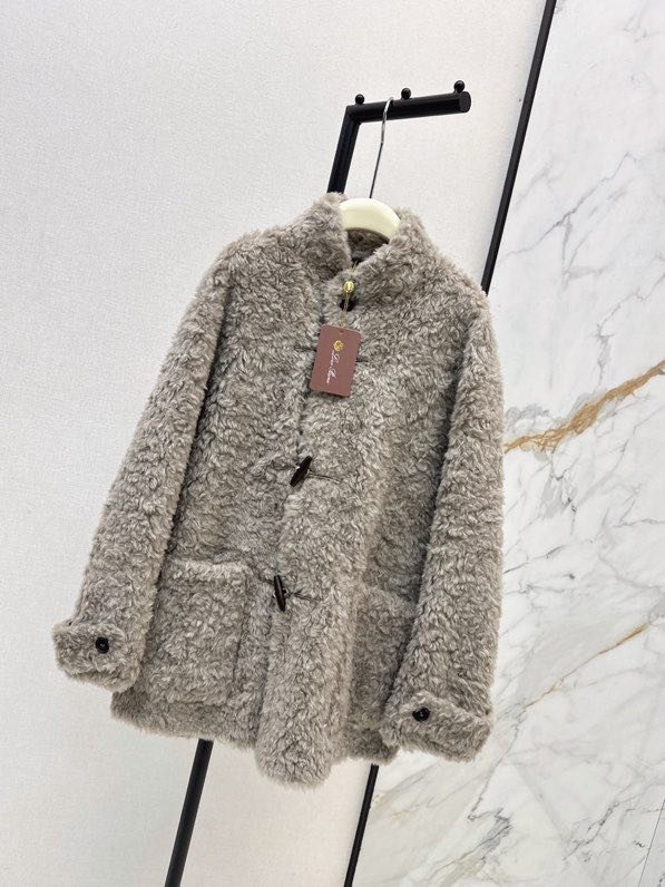 Пальто свободного кроя фото 6