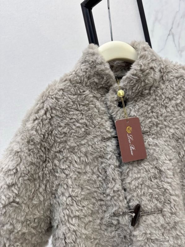 Пальто свободного кроя фото 7