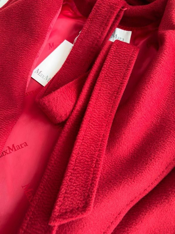 Пальто жіноче червоне фото 2