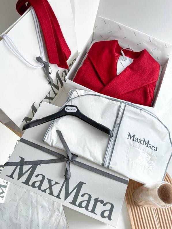 Пальто жіноче червоне фото 7