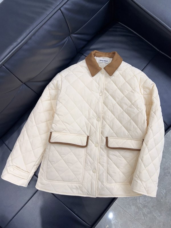 Пальто женское с бархатным воротником фото 4