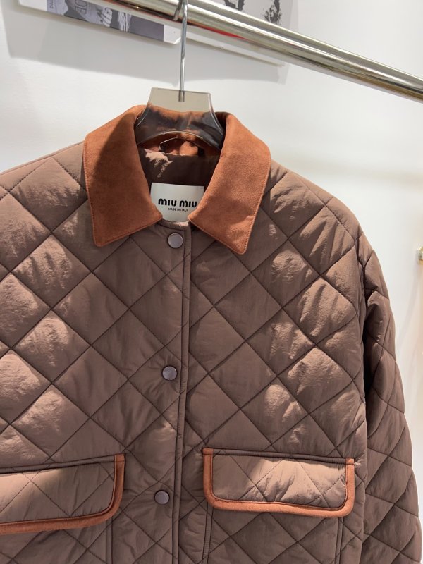 Пальто женское с длинными рукавами и лацканами фото 2