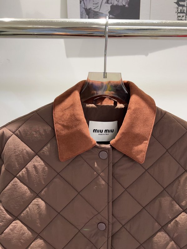 Пальто женское с длинными рукавами и лацканами фото 3