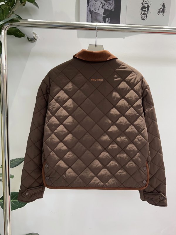 Пальто женское с длинными рукавами и лацканами фото 9