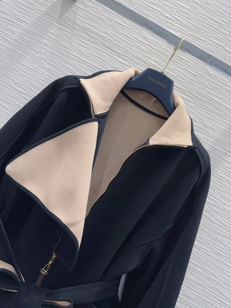 Пальто женское с поясом фото 4