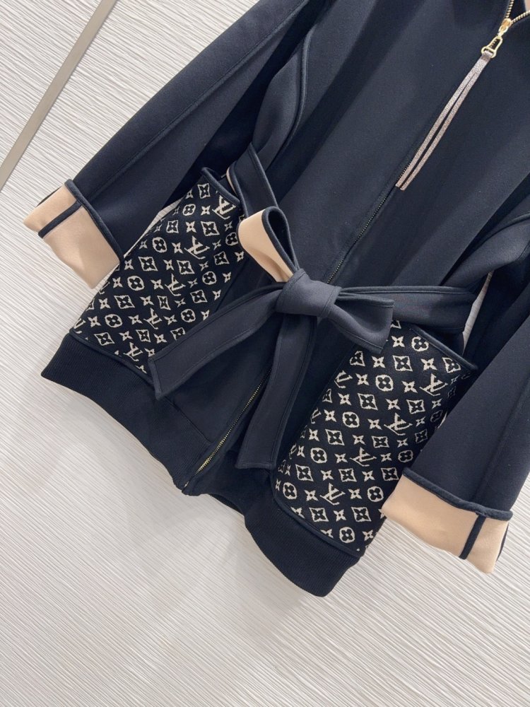 Пальто женское с поясом фото 5