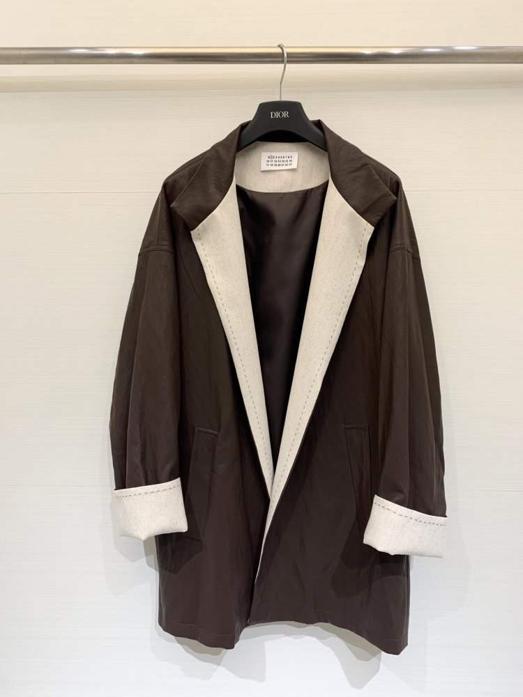 Coat women's