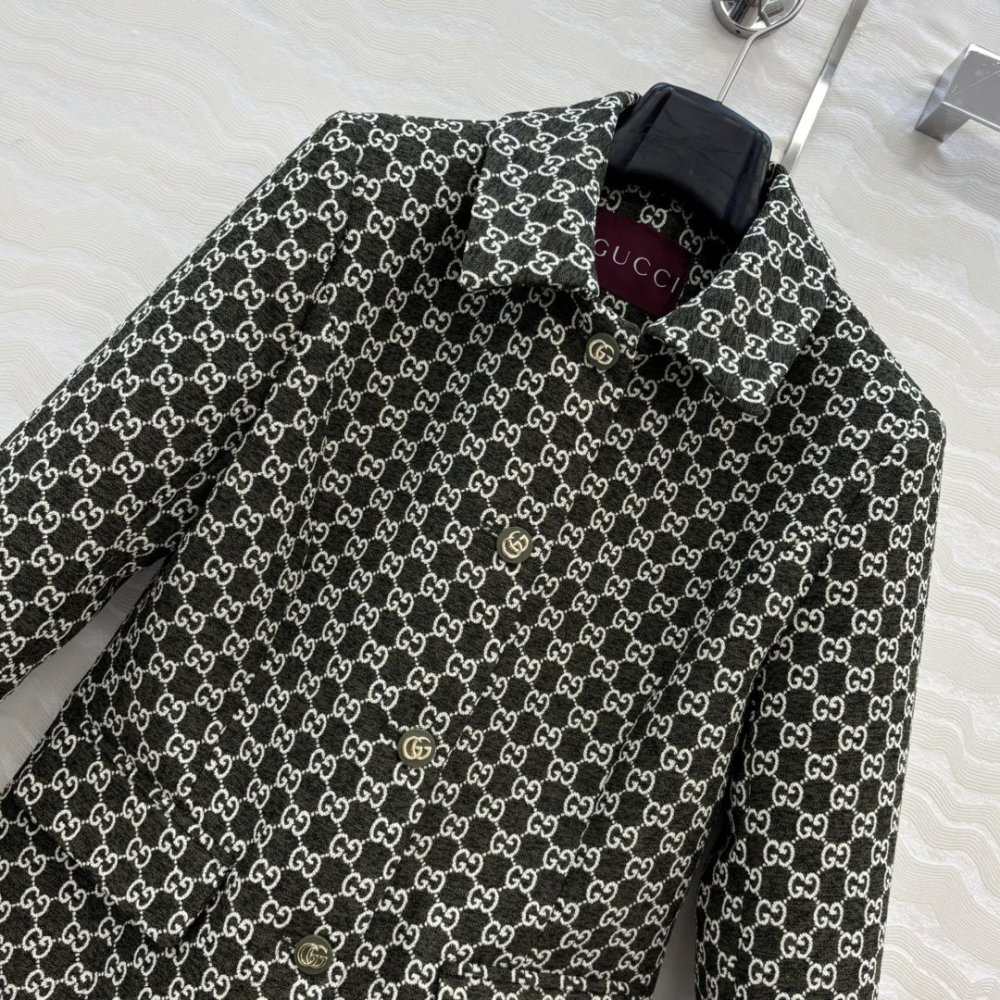 Coat women's фото 2