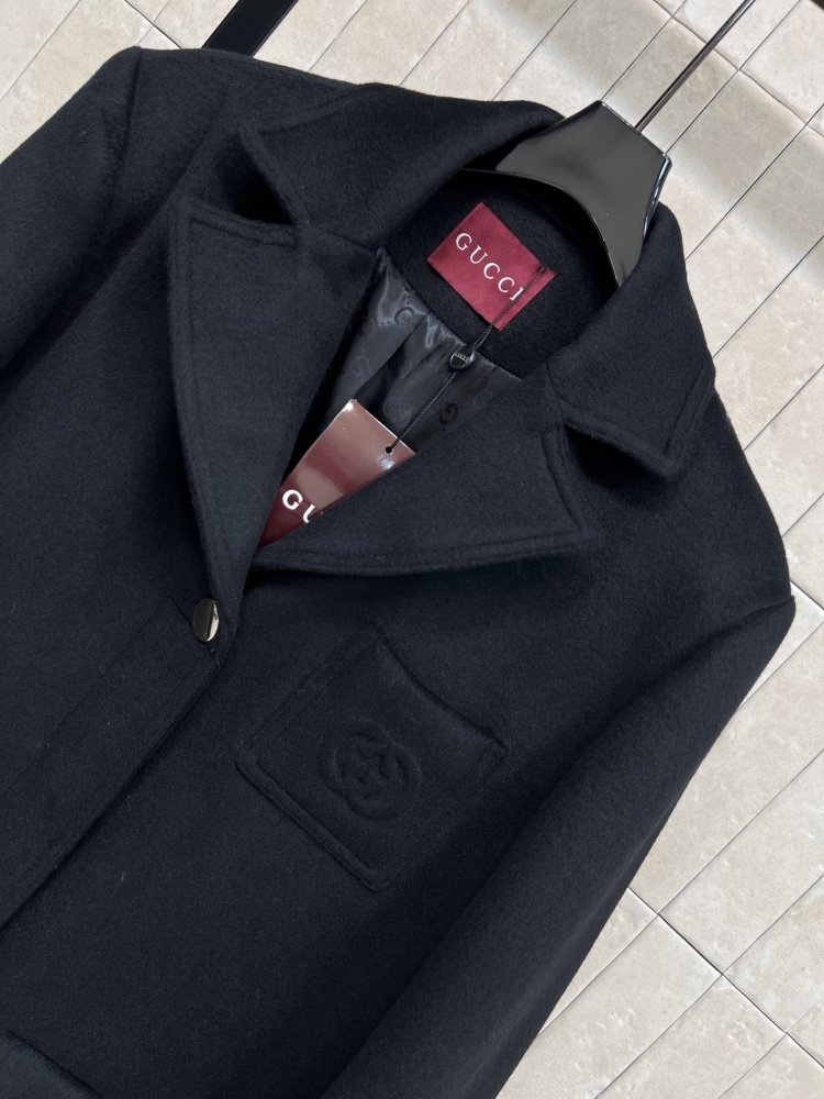 Coat women's фото 2