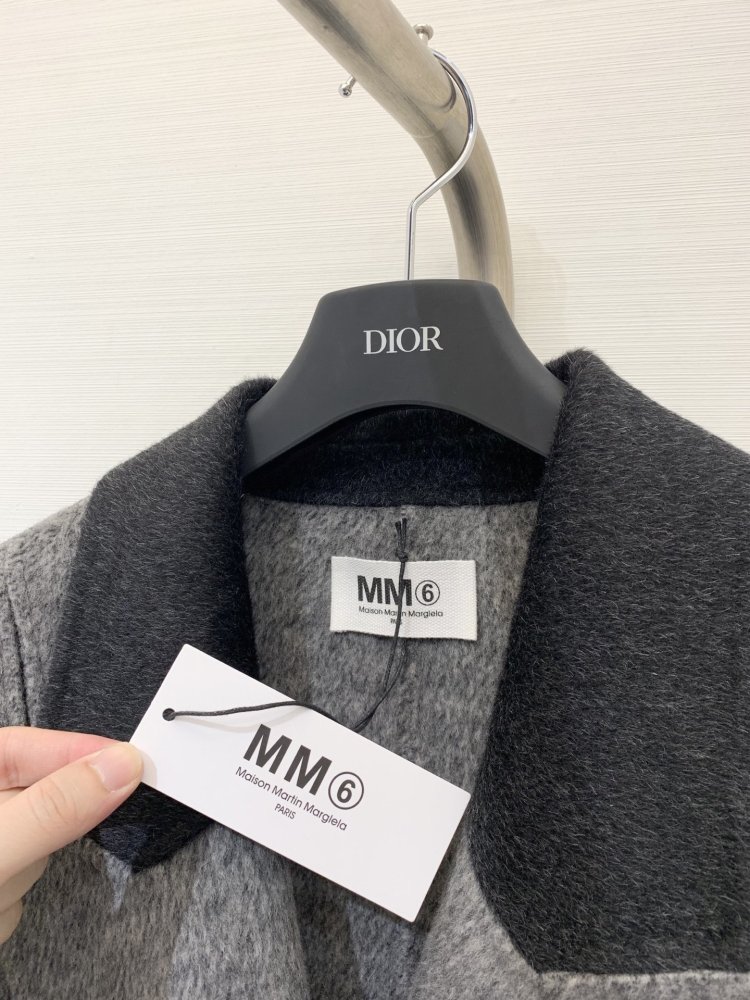 Coat women's фото 5