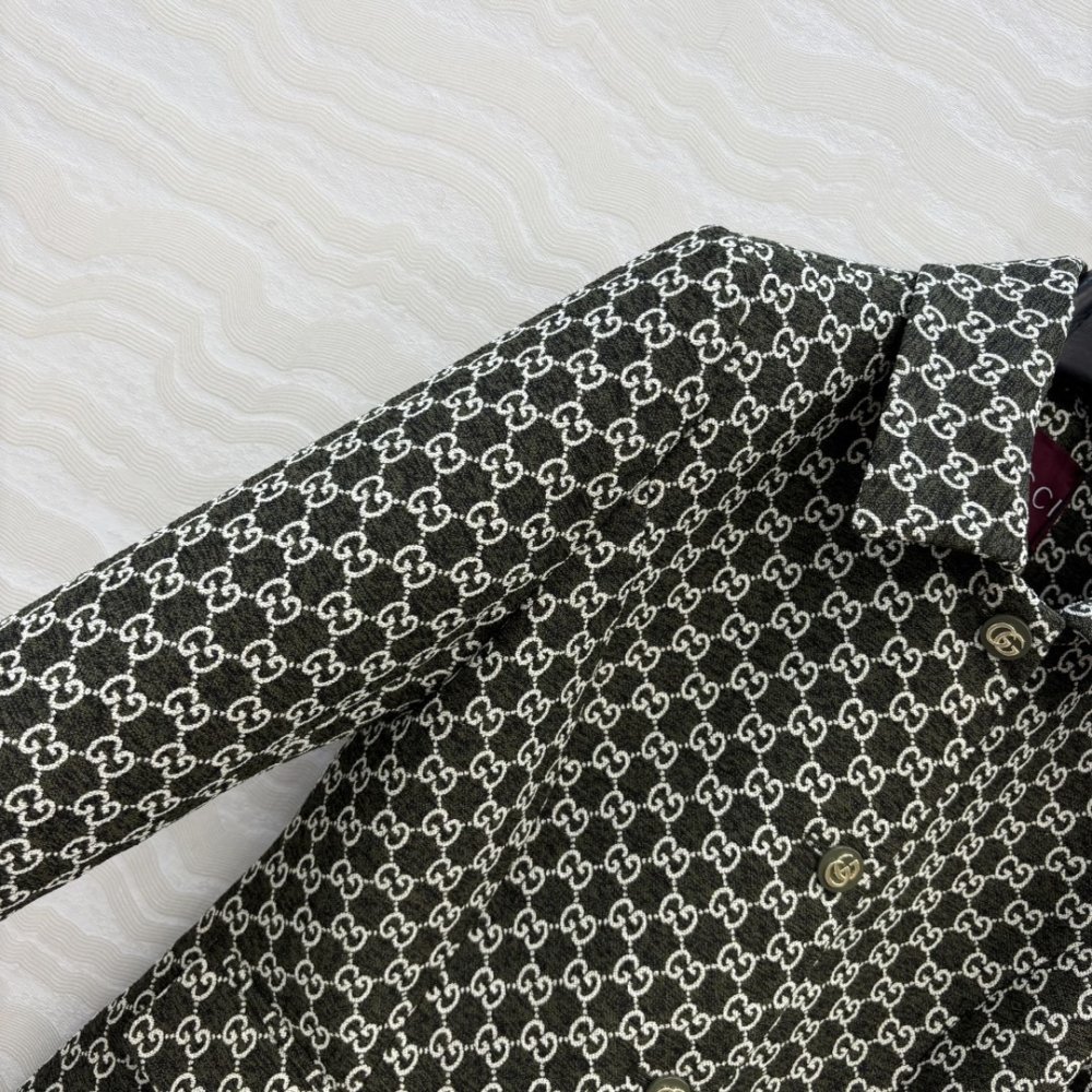 Coat women's фото 5