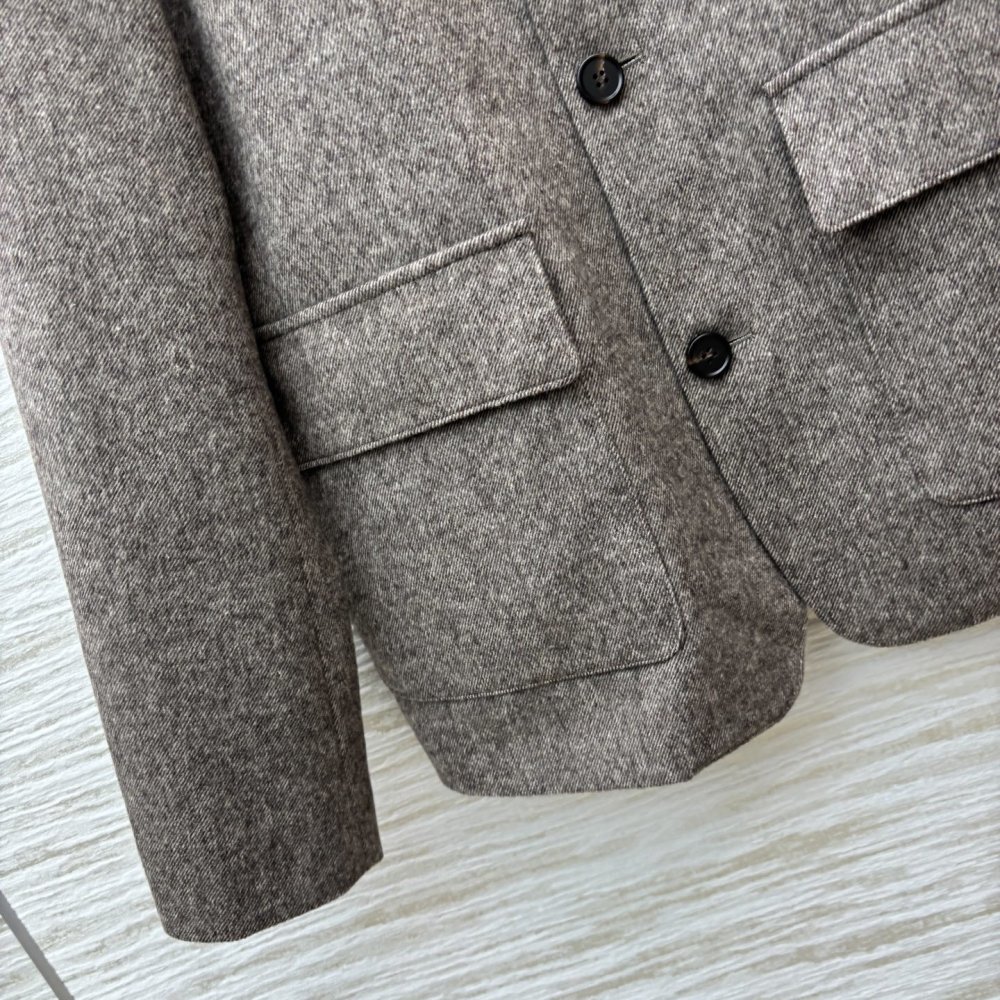 Пальто жіноче фото 6