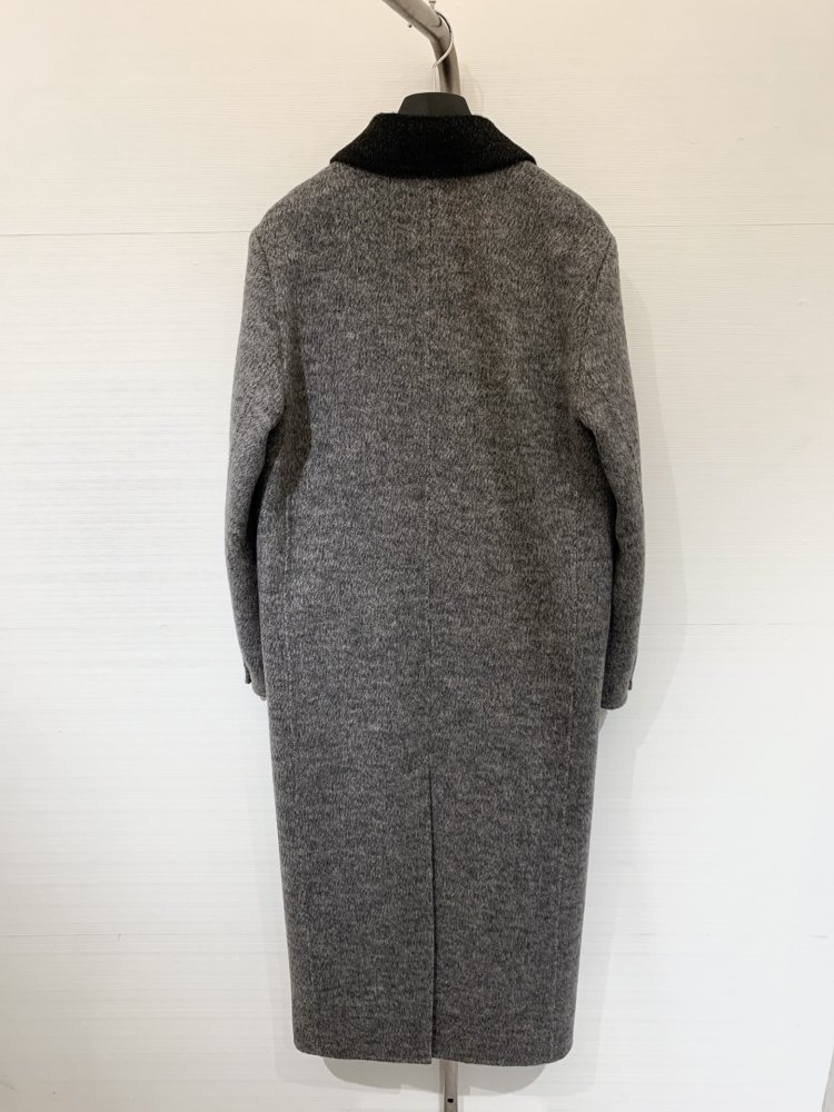 Coat women's фото 8