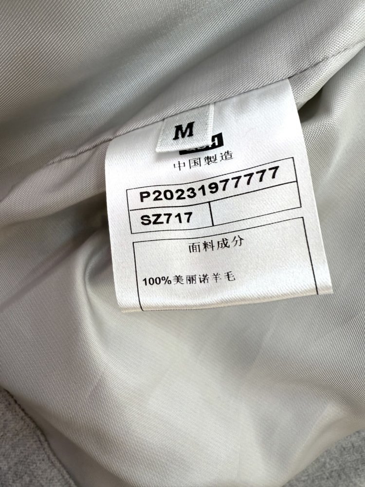 Coat women's фото 9