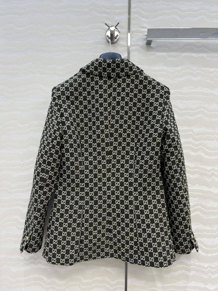 Coat women's фото 9