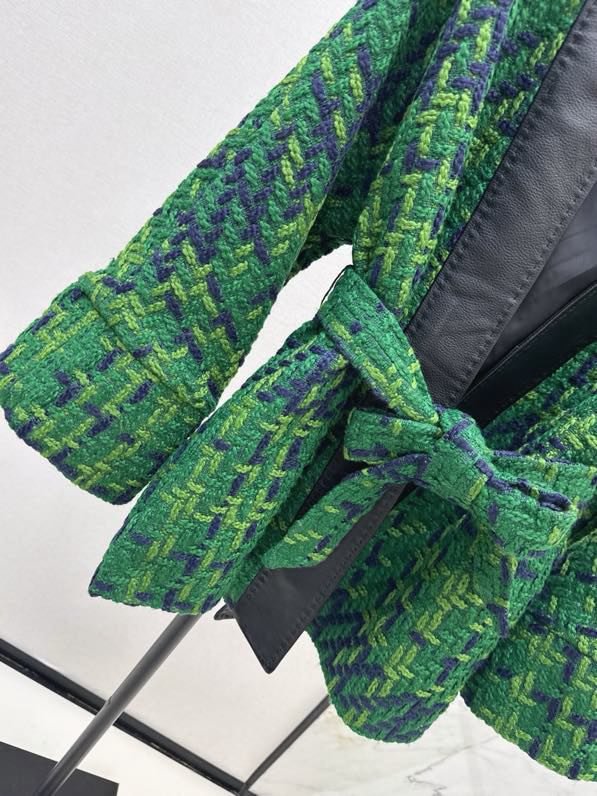 Coat women's фото 9