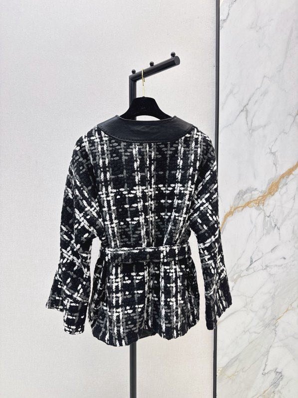 Coat women's фото 9