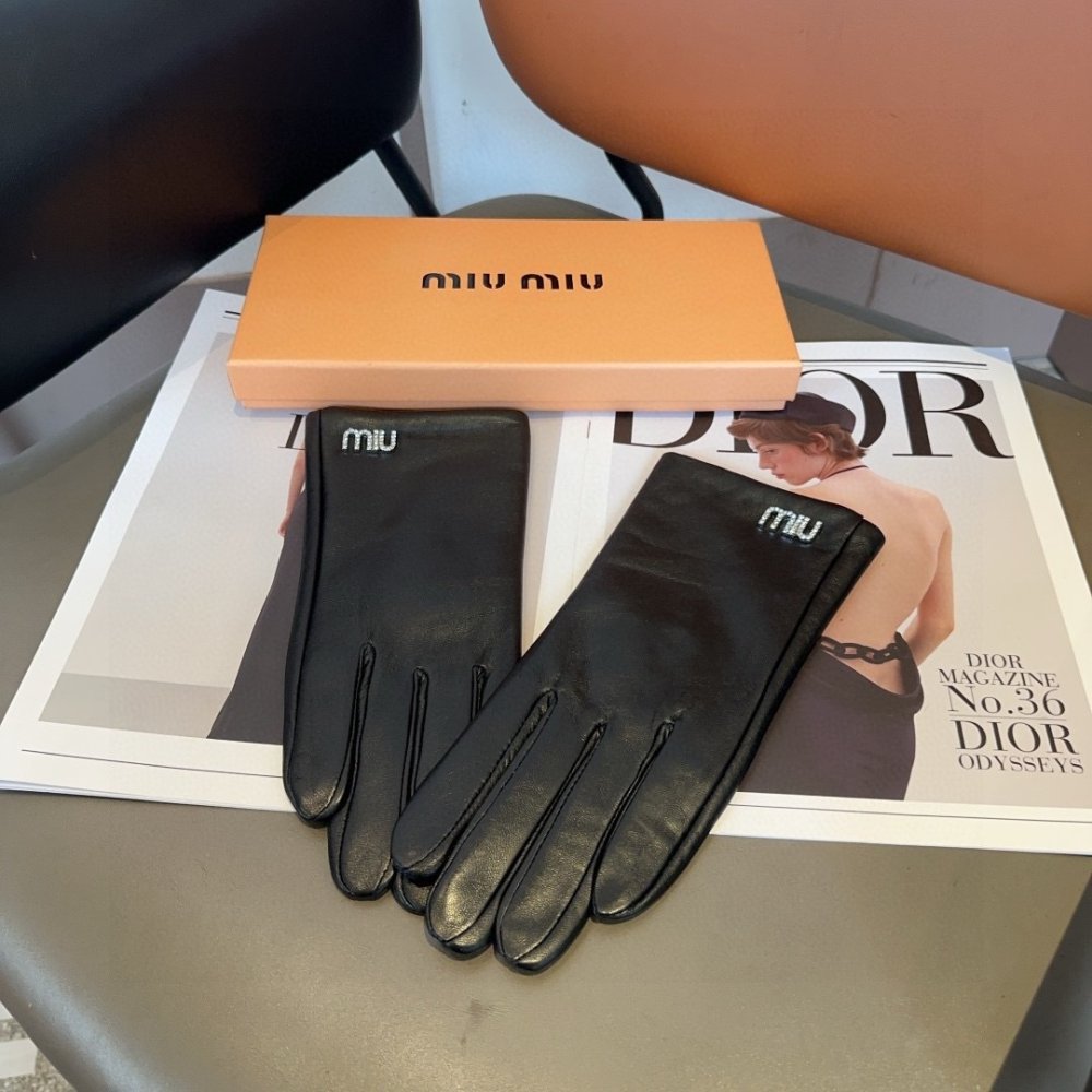 Перчатки кожаные женские фото 10