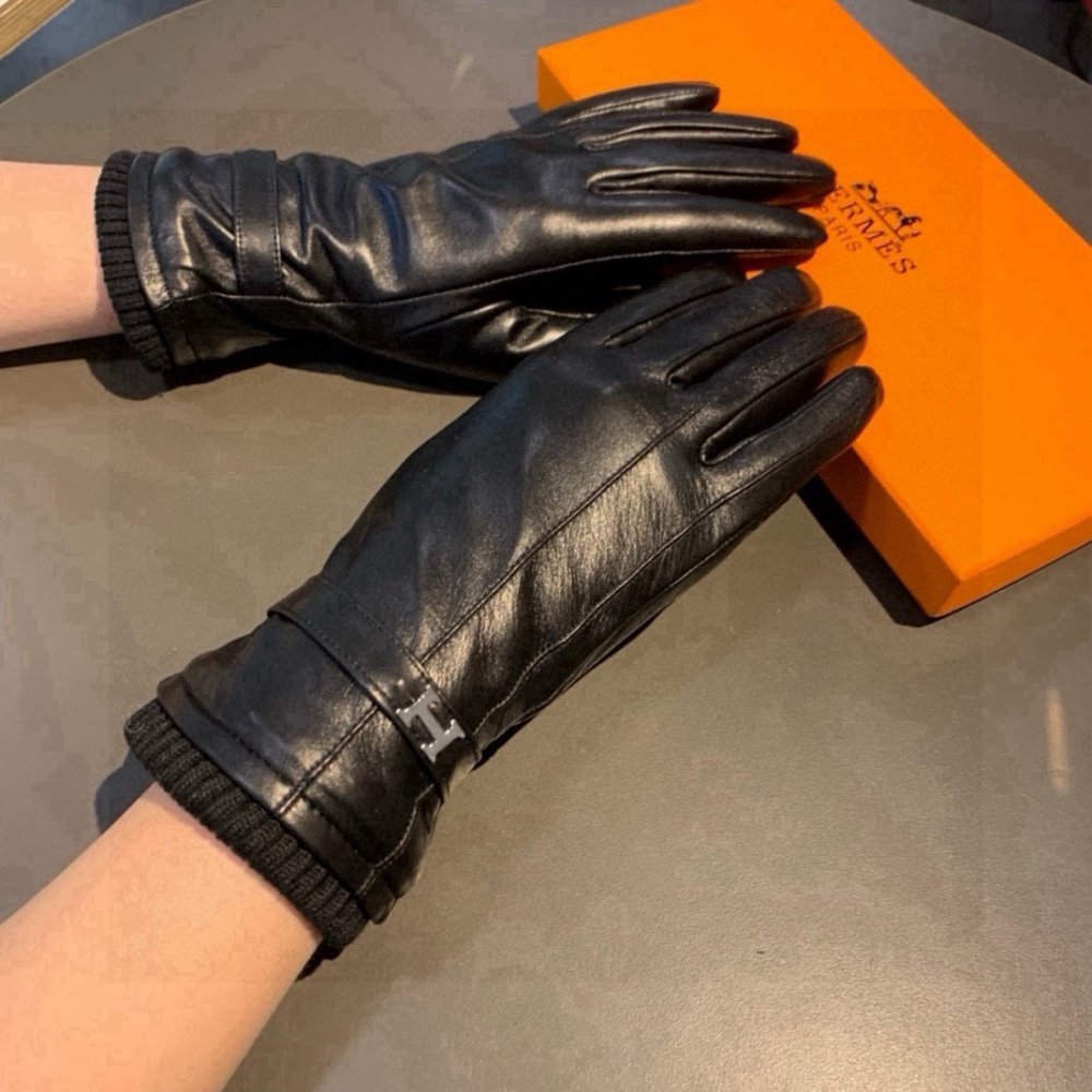 Gloves leather women's
