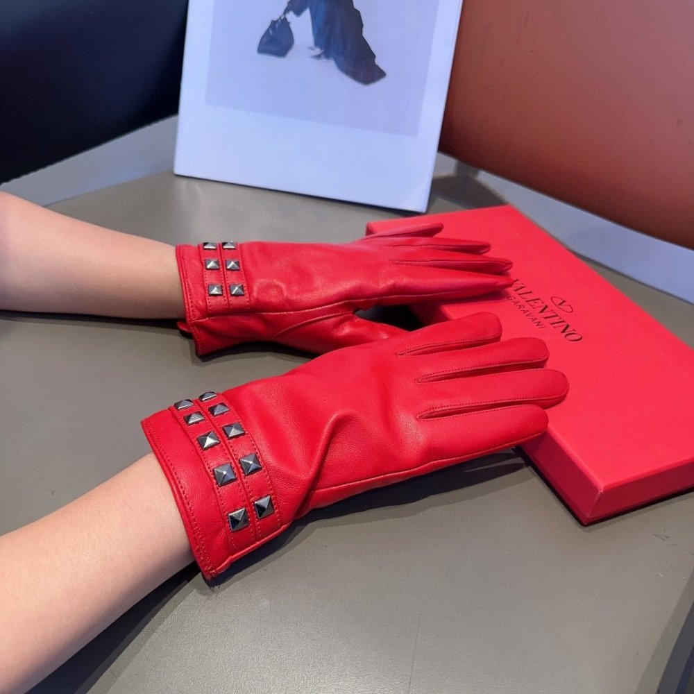 Перчатки кожаные женские