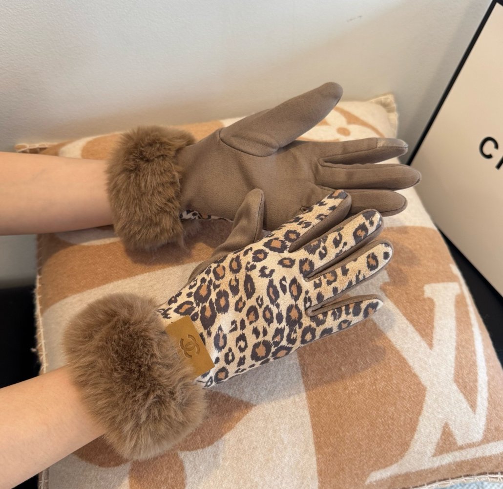 Перчатки кожаные женские фото 2