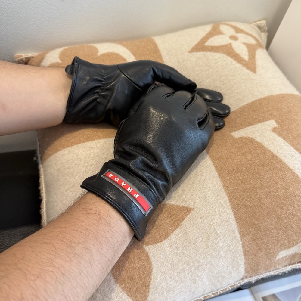 Перчатки кожаные женские фото 2