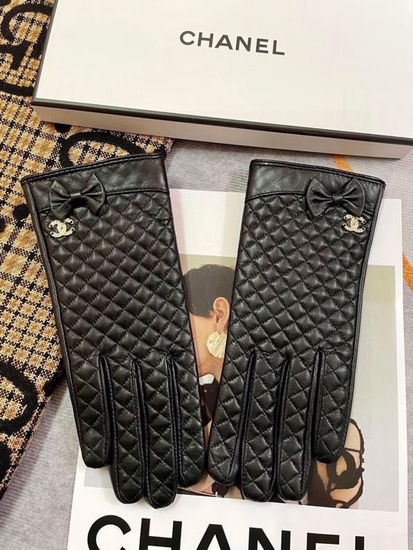 Перчатки кожаные женские фото 3