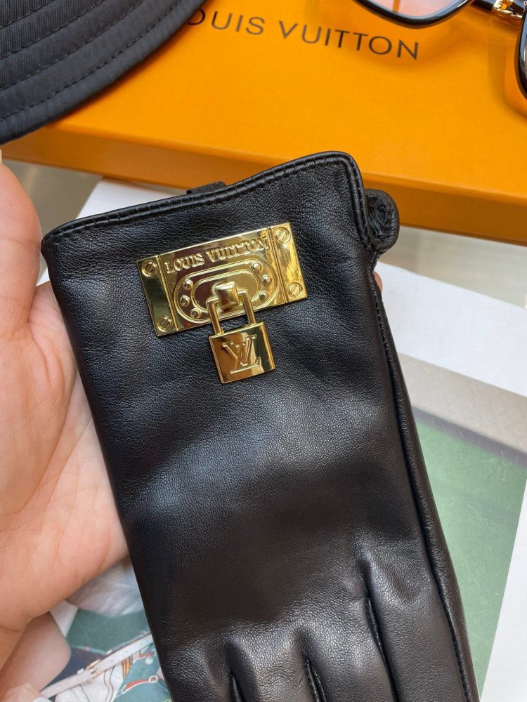 Перчатки кожаные женские фото 3