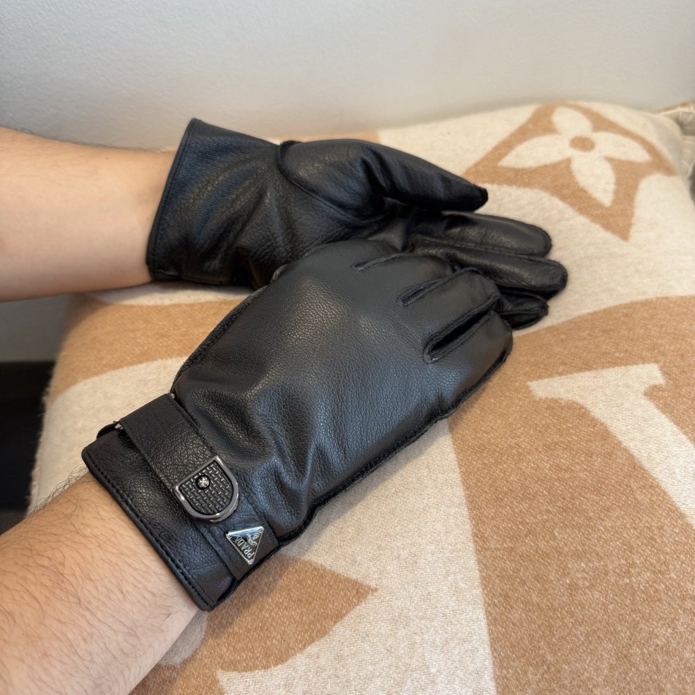 Перчатки кожаные женские фото 3