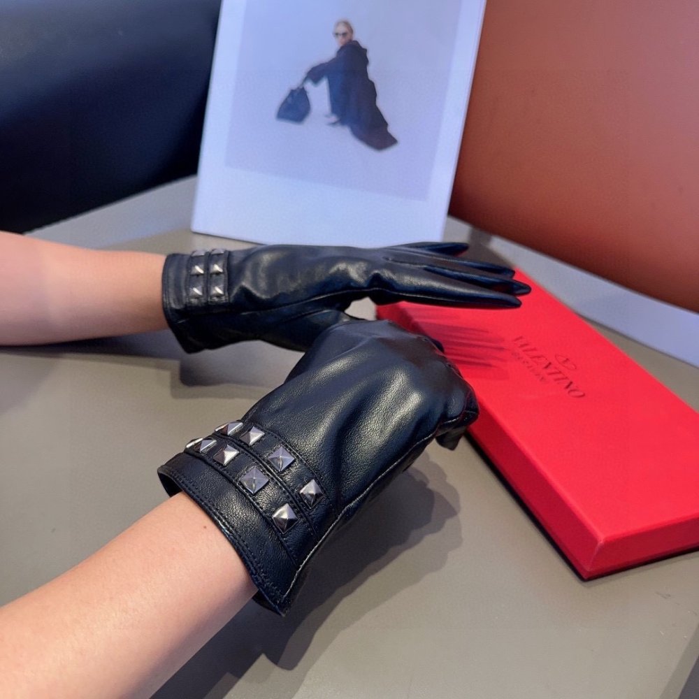 Перчатки кожаные женские фото 3