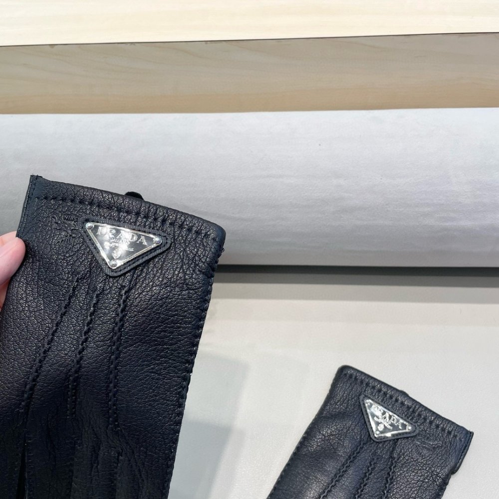 Gloves leather women's фото 3