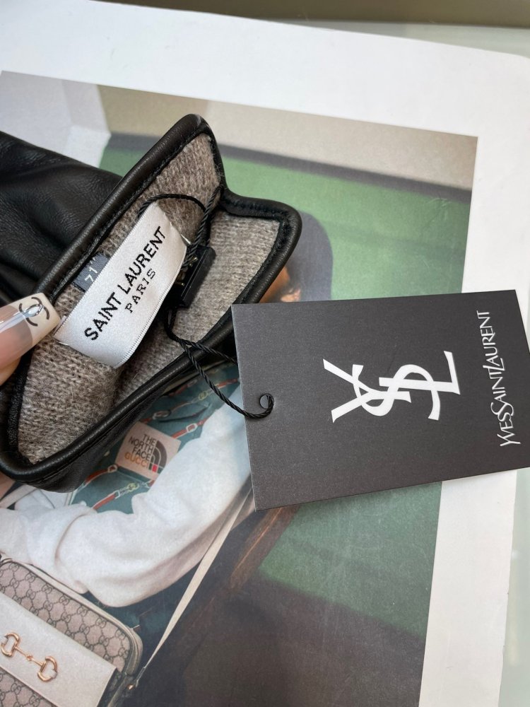 Перчатки кожаные женские фото 4