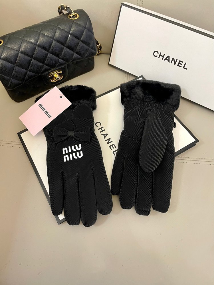 Перчатки кожаные женские фото 4