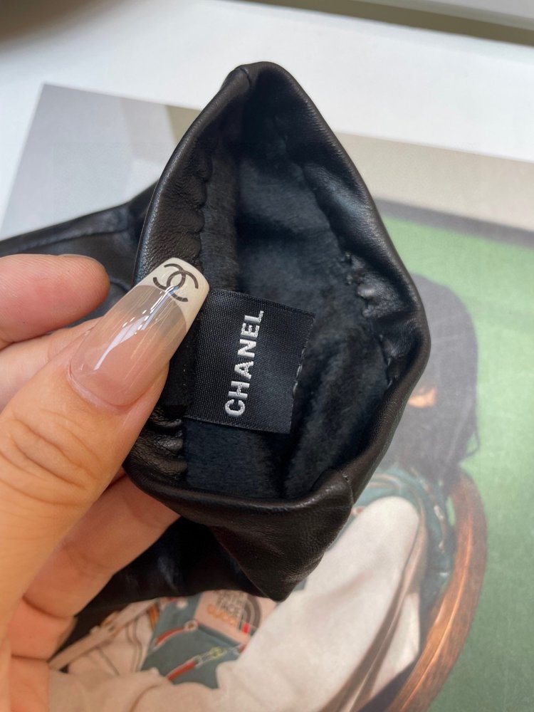 Перчатки кожаные женские фото 4