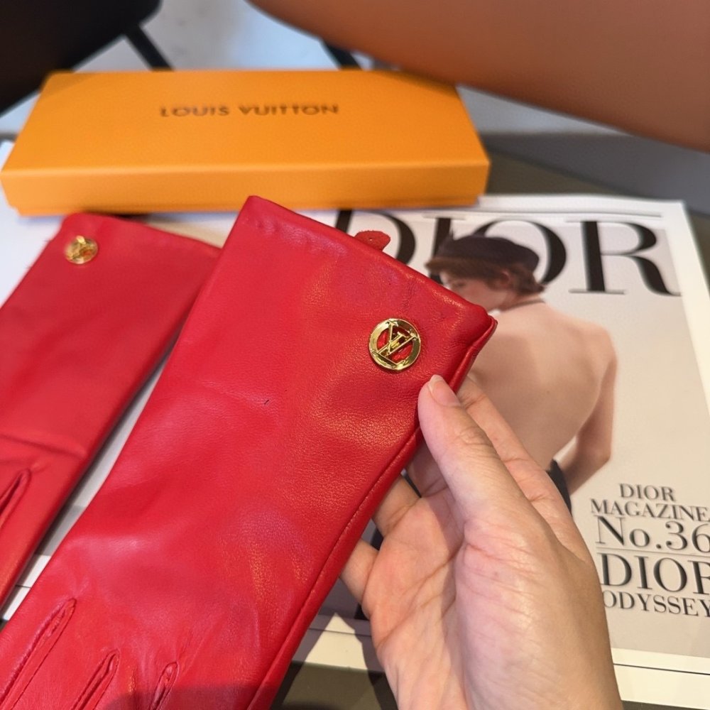 Перчатки кожаные женские фото 5